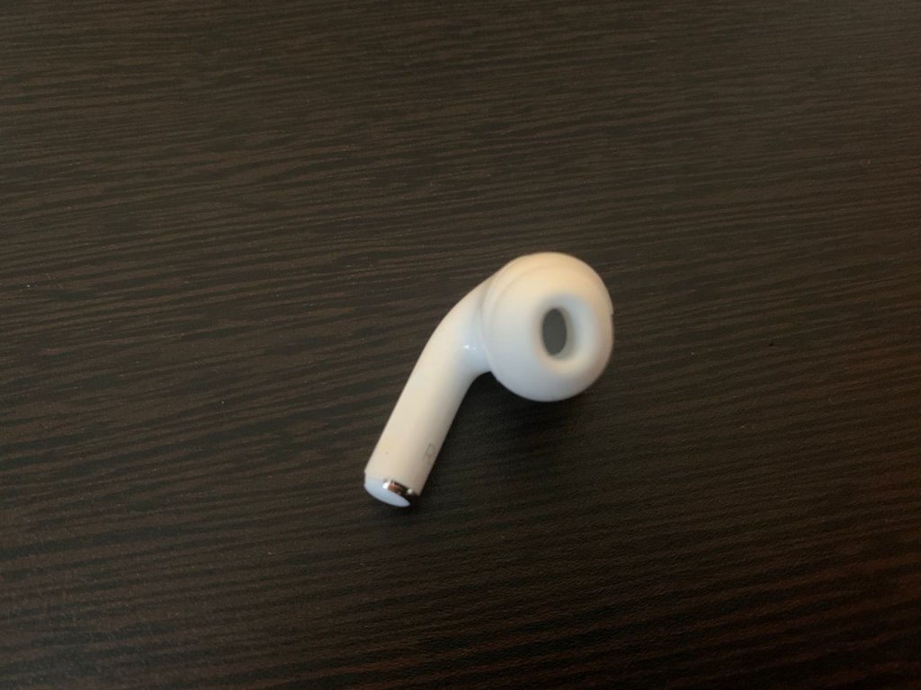 AirPods Proの片方